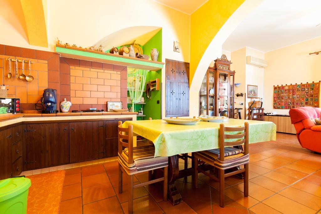 Ferienwohnung Loft Sul Mare Balestrate Zimmer foto