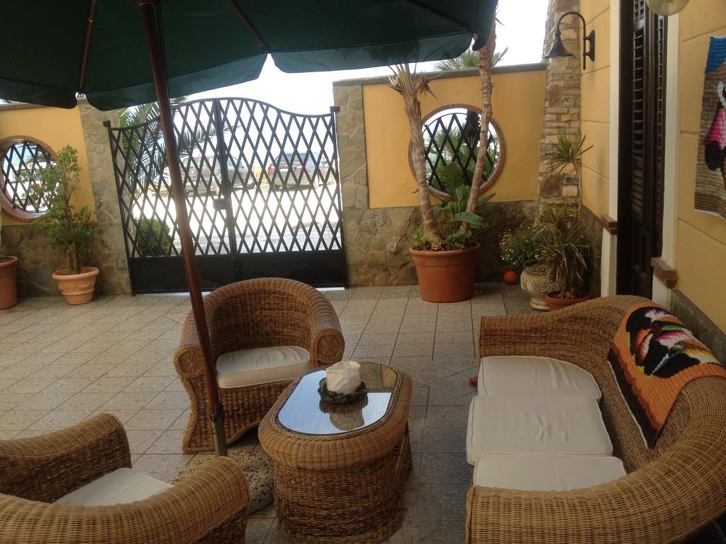 Ferienwohnung Loft Sul Mare Balestrate Zimmer foto